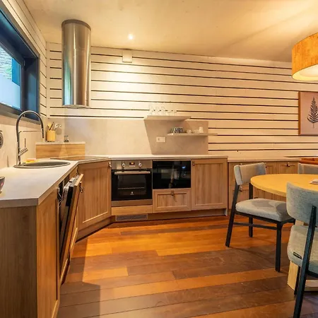 Forest Escape * Antoing